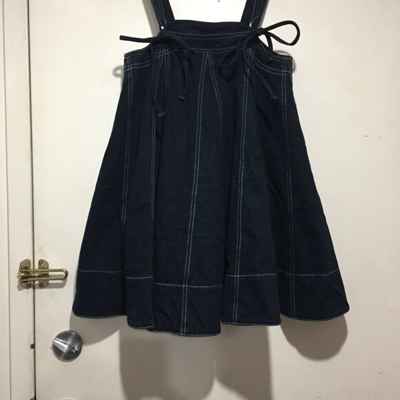 BDG SLEEVELESS JEANS DRESSES SIZE S / SP - Picture 5 of 8